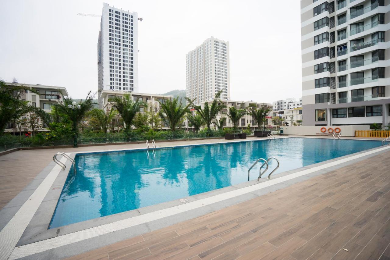 Sonny Homestay 2 -Can Lien Ke 5Pn -Khu Greenbayvillage - Duong Hoang Quoc Viet -Trung Tam Kdl Bai Chay Ha Long Exteriör bild